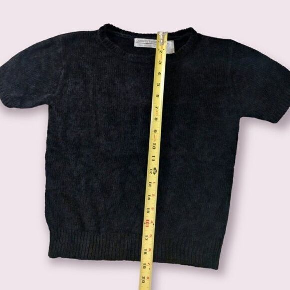 (3/$15) Vintage Chenille Short Sleeve Sweatshirt - Picture 4 of 6